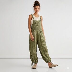Free People Green Linen Blend Harem Overalls Drawstring Ankle Boho Slouchy M